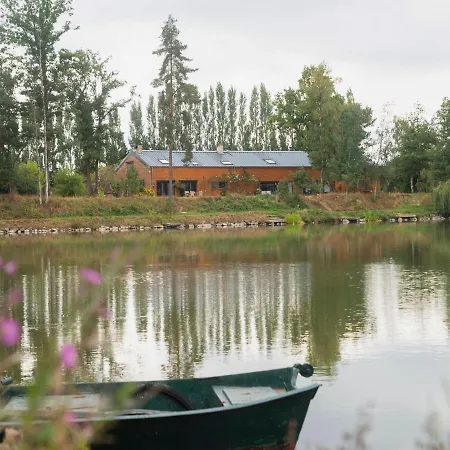 Comfy Houseboat In Next To The Forest * Florennes