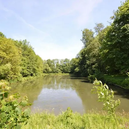 Idyllic Lakeside *